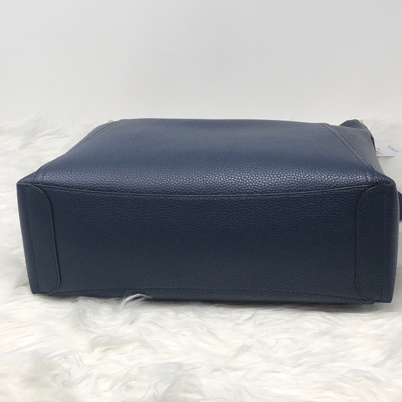 NWT Michael Kors Kimberly studded shoulder bag - Picture 7 of 8